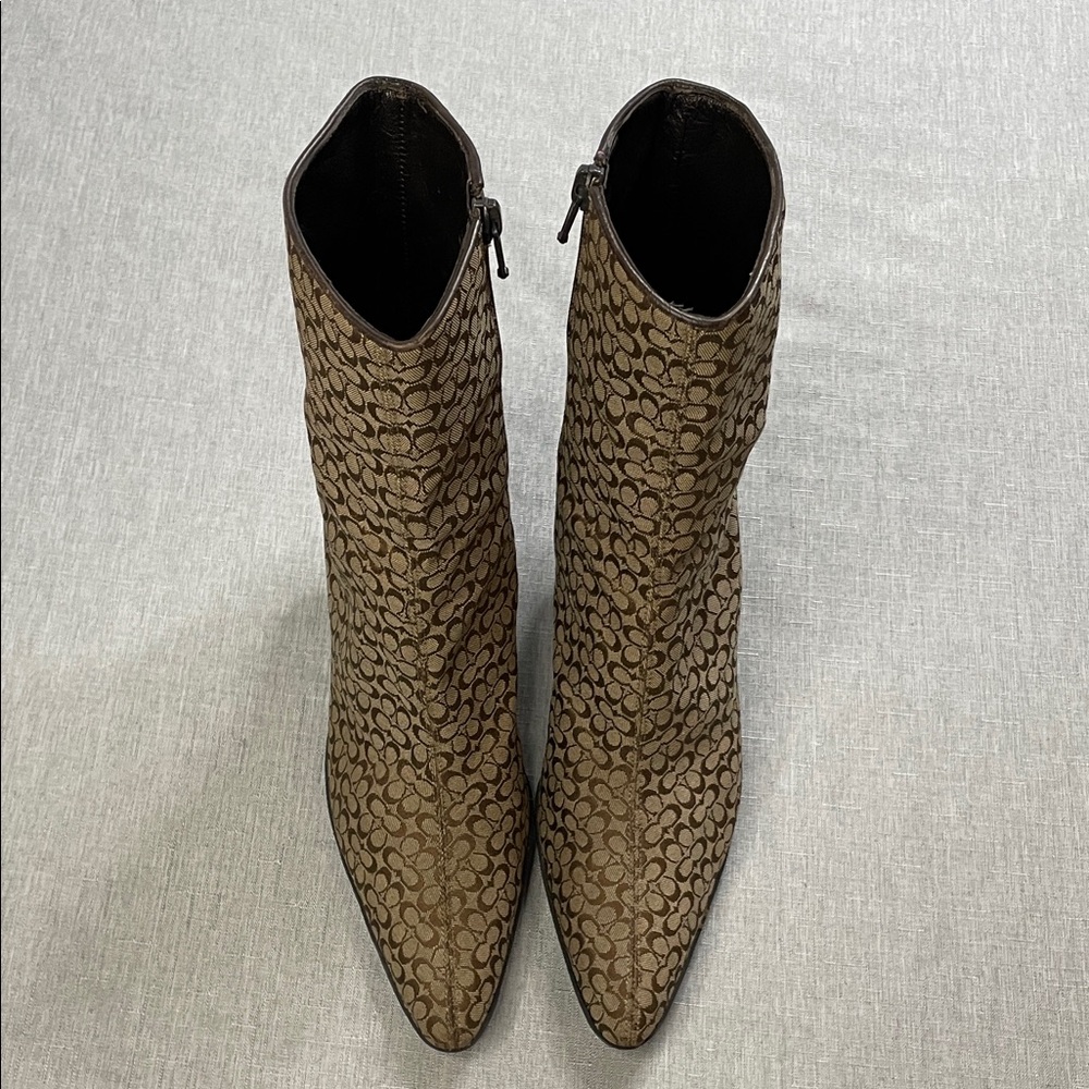 Coach Signature Jeri Tan Brown Canvas and Leather Heeled Boots Size 7.5 - Picture 3 of 15